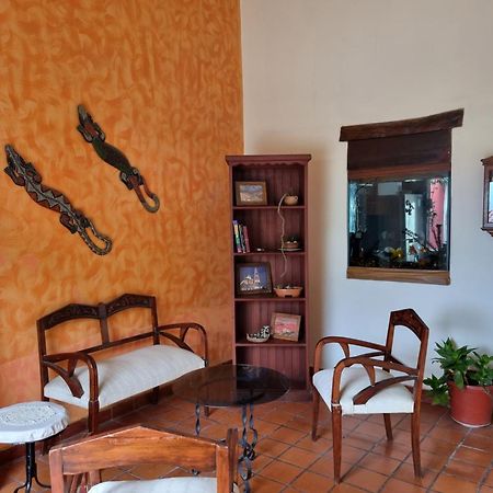 Hostal Las Rosas Salta Kültér fotó