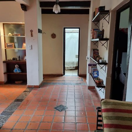 Hostal Las Rosas Salta Kültér fotó