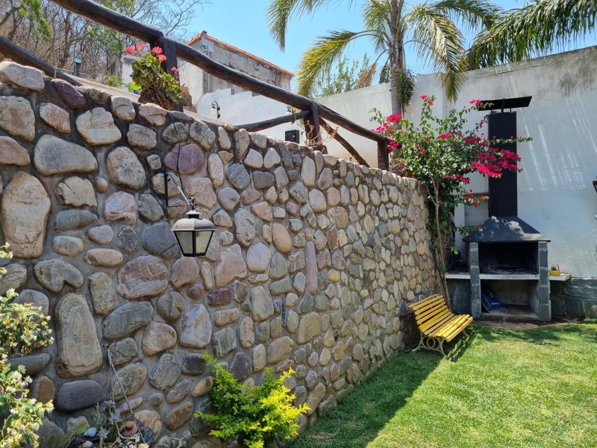 Hostal Las Rosas Salta Kültér fotó
