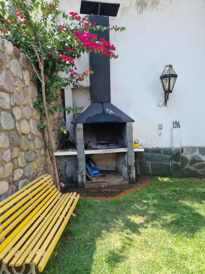 Hostal Las Rosas Salta Kültér fotó