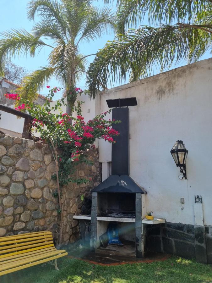 Hostal Las Rosas Salta Kültér fotó